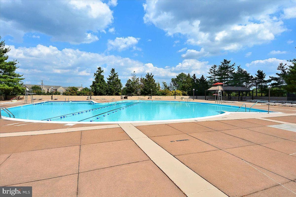 3701 S George Mason Drive #1604n photo 27
