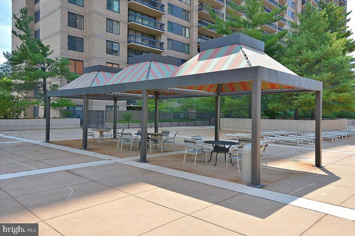 3701 S George Mason Drive #1604n photo 29
