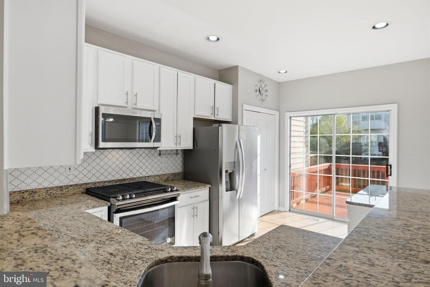 14300 Montverd Court photo 11