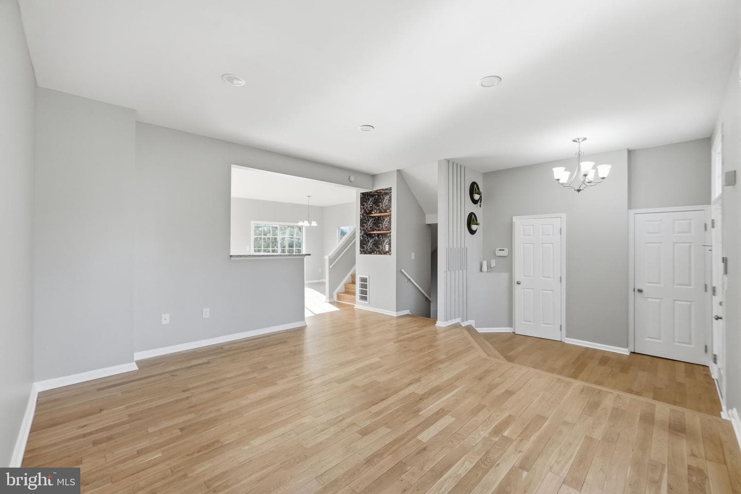 14300 Montverd Court photo 9