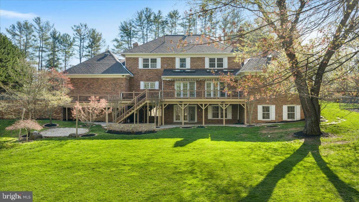 532 Walker Rd photo 63