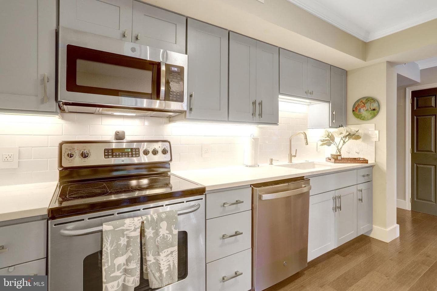 2230 George C Marshall Drive #305 photo 14