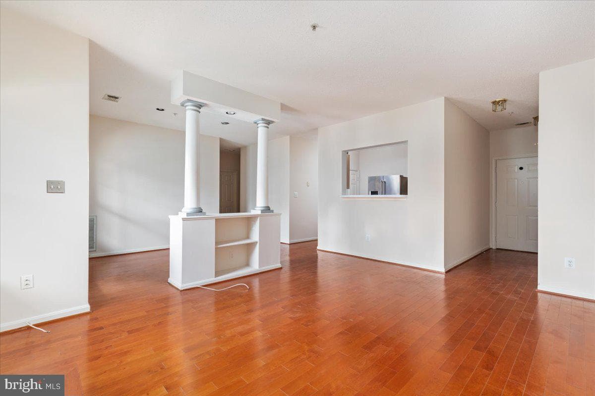 1705 Lake Shore Crest Drive #25 photo 8