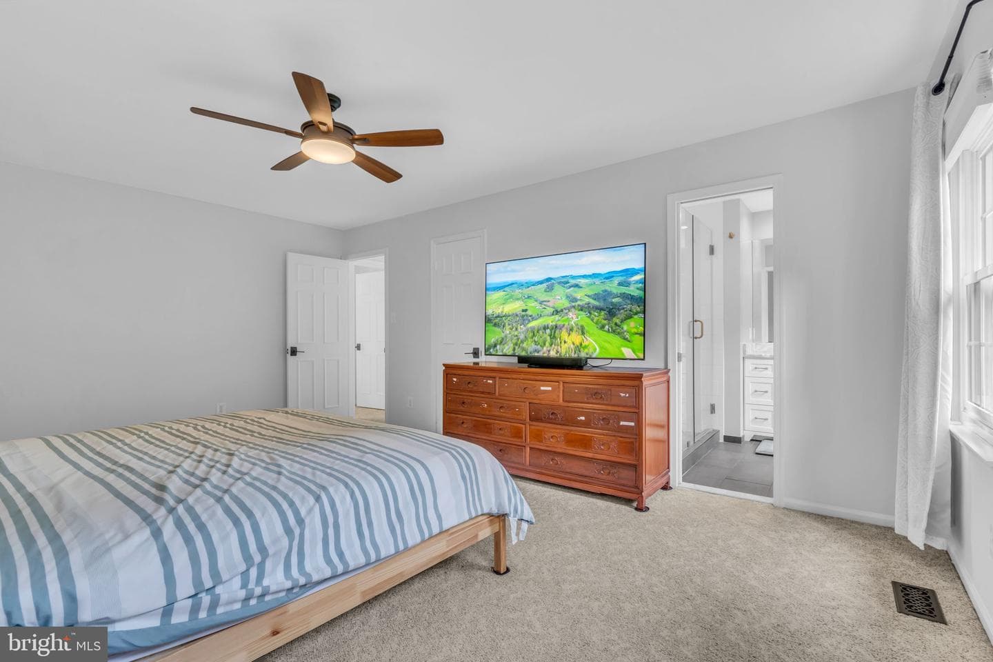 1606 Montmorency Drive photo 45