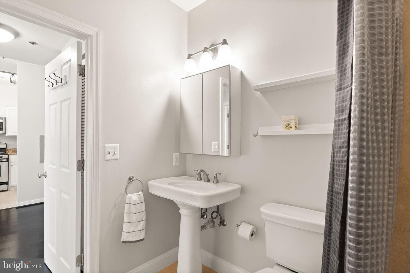 1625 International Drive #203 photo 23