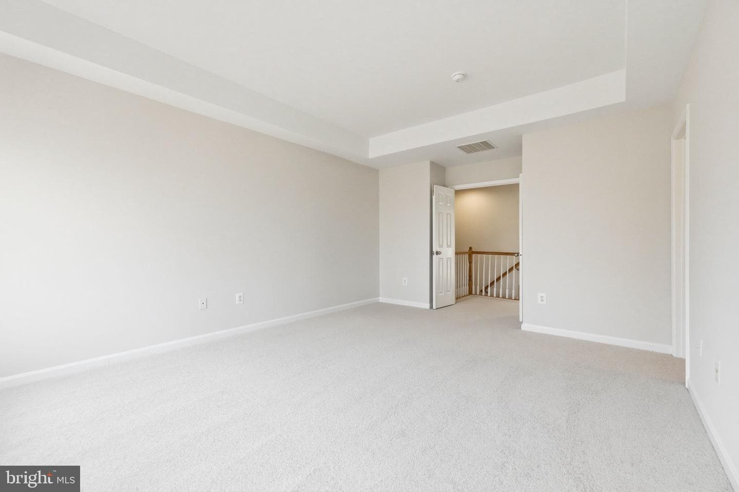 8553 Wyngate Manor Court photo 32