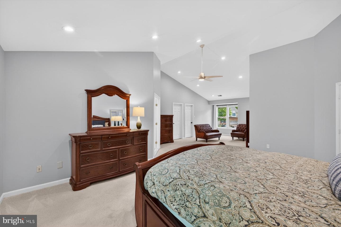 8704 Margaret Lane photo 25