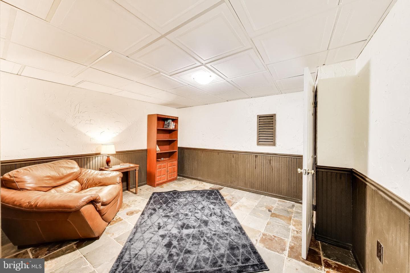 8404 Chillum Court photo 47
