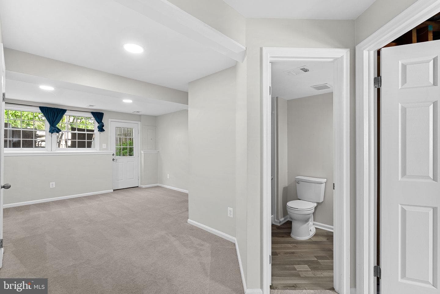 6511 Skylemar Trail photo 25