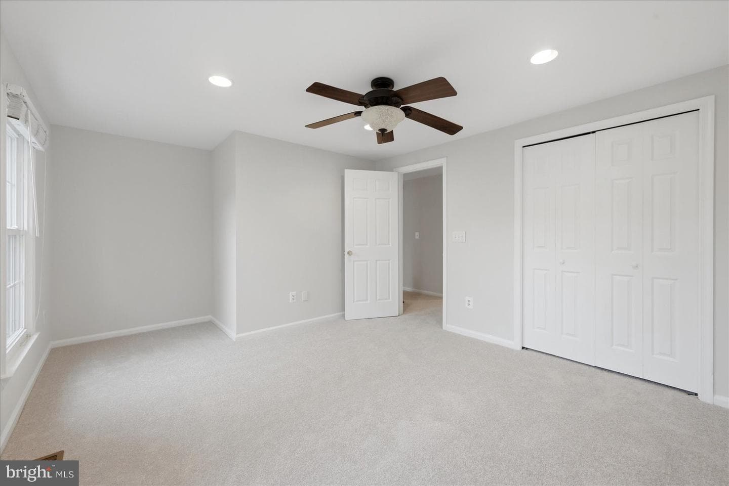 3244 Duck Pond Court photo 25