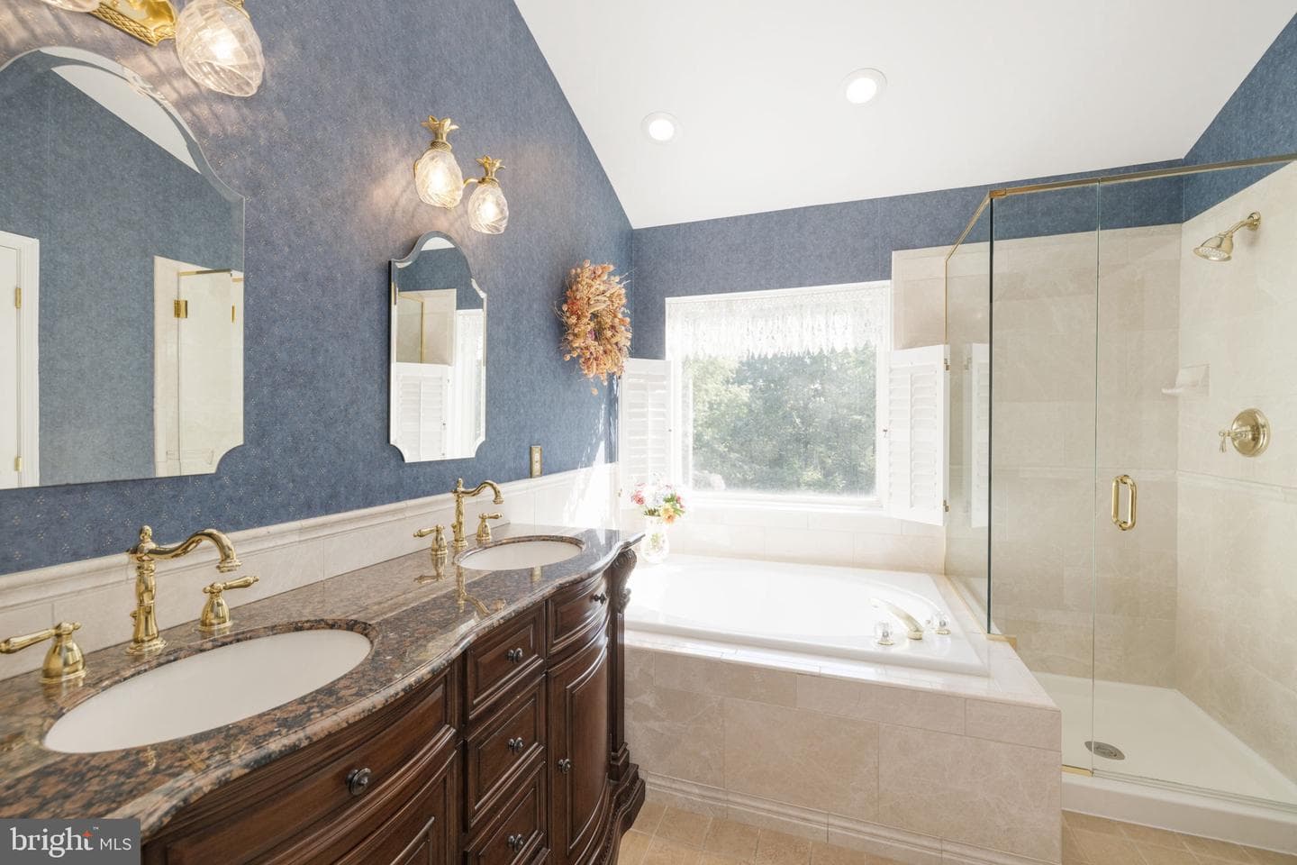 7826 Desiree Street photo 40