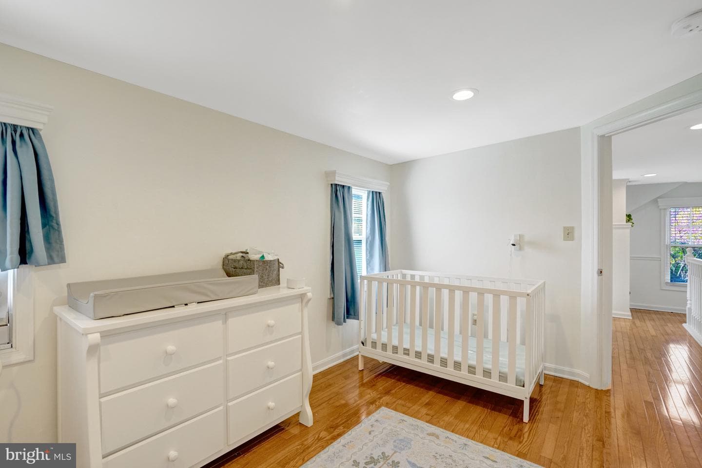 4913 Grafton Street photo 28