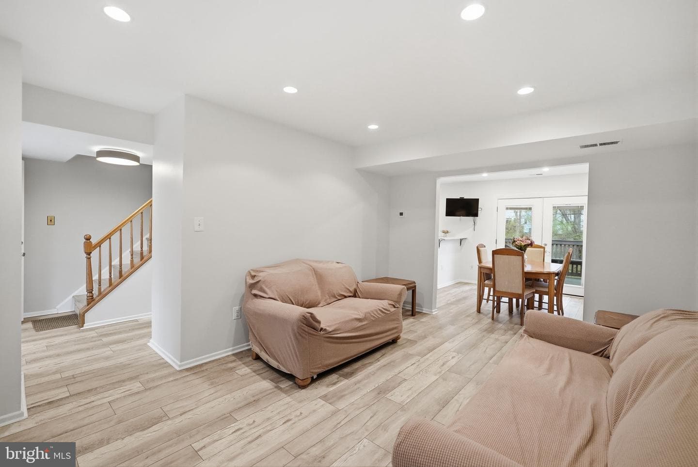 5672 Kirkham Court photo 13