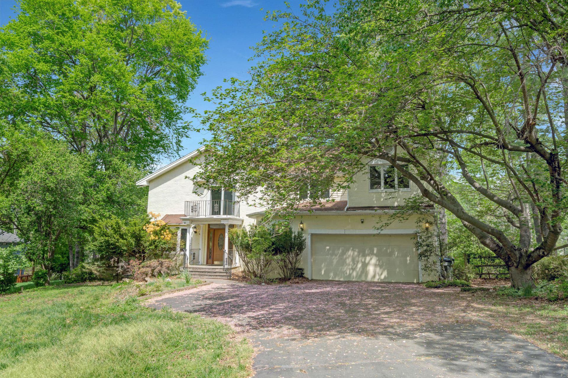 10910 Miller Road photo 3