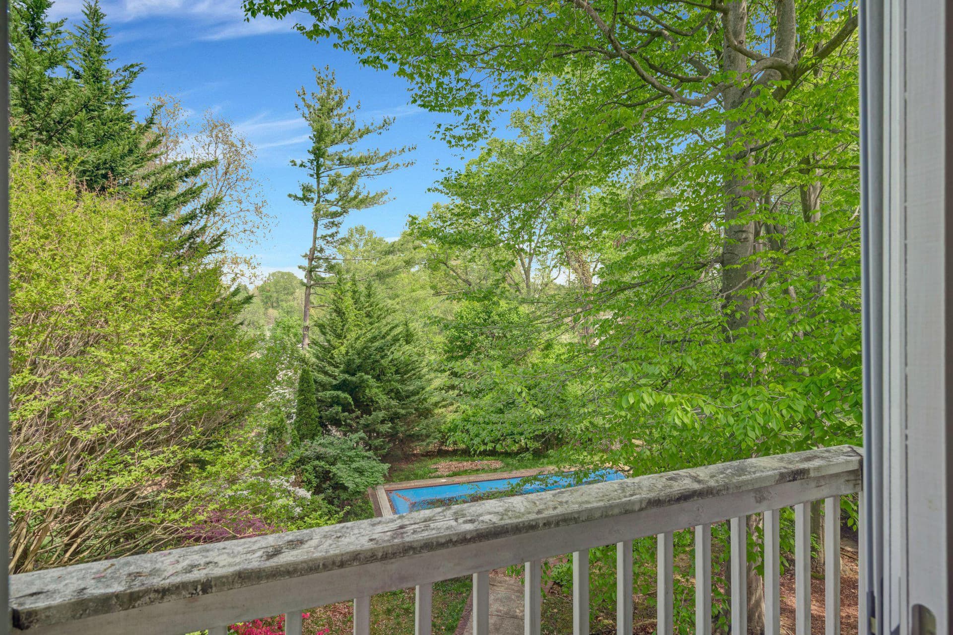 10910 Miller Road photo 39