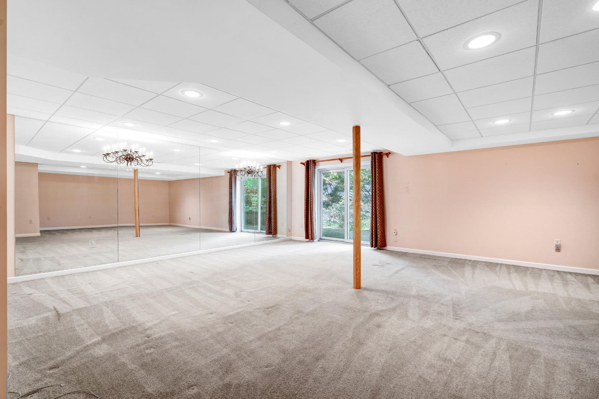 10910 Miller Road photo 43