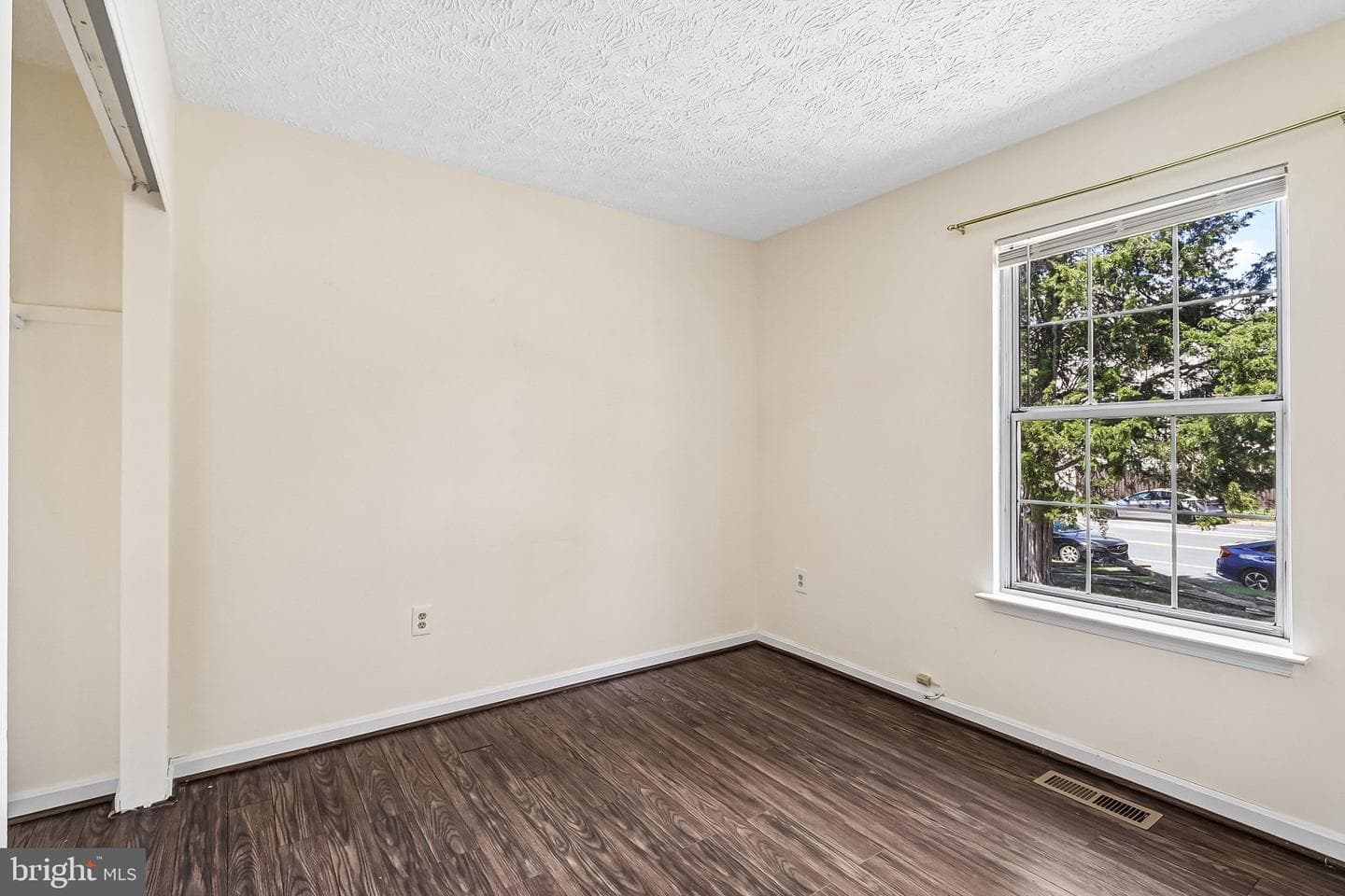 14002 Walter Bowie Lane photo 27