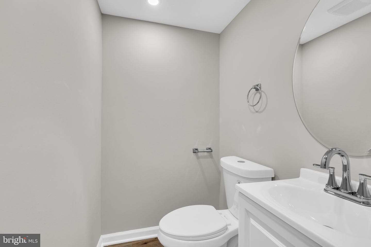 8677 Hickory Ridge Court photo 12