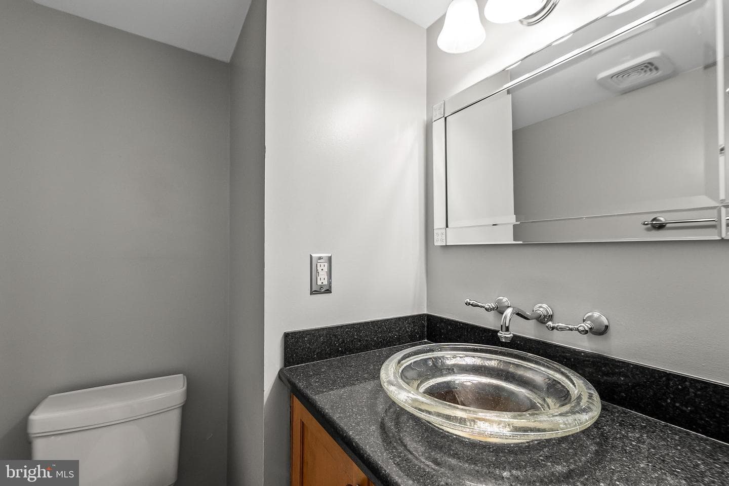 8942 Kenilworth Drive photo 22
