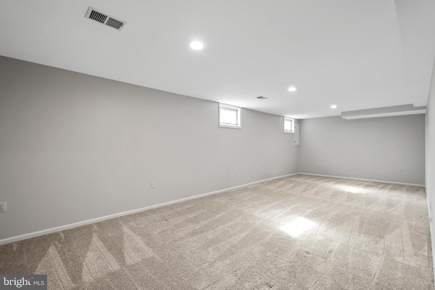 8942 Kenilworth Drive photo 40