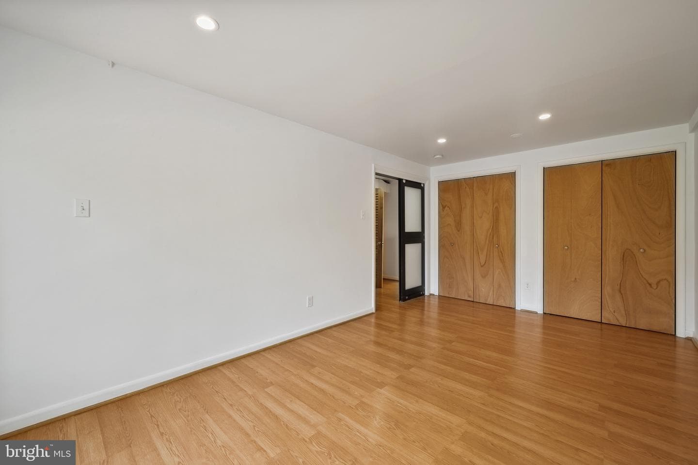 6523 Kerns Road photo 24