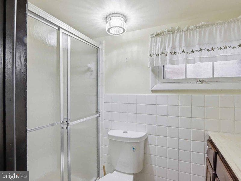 6404 Inwood Drive photo 31