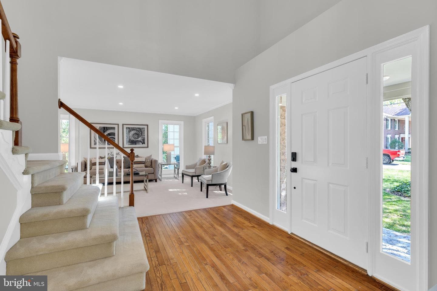 8101 Overlake Court photo 2