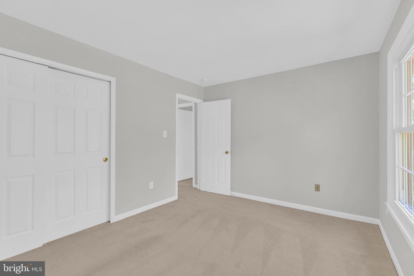 8101 Overlake Court photo 41