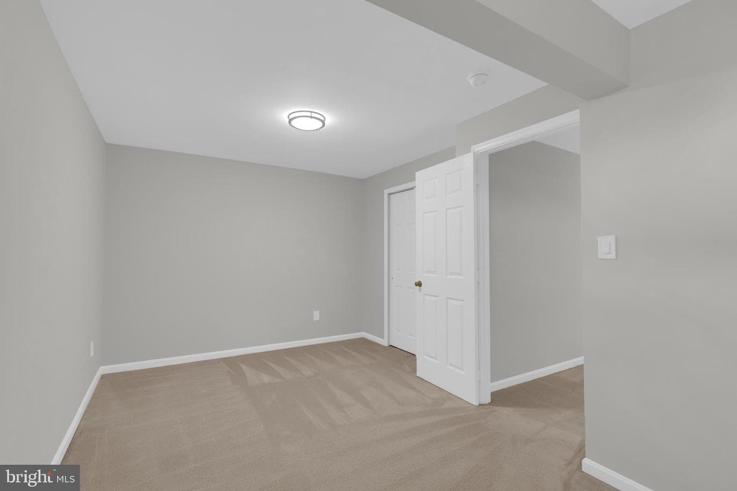 8101 Overlake Court photo 51