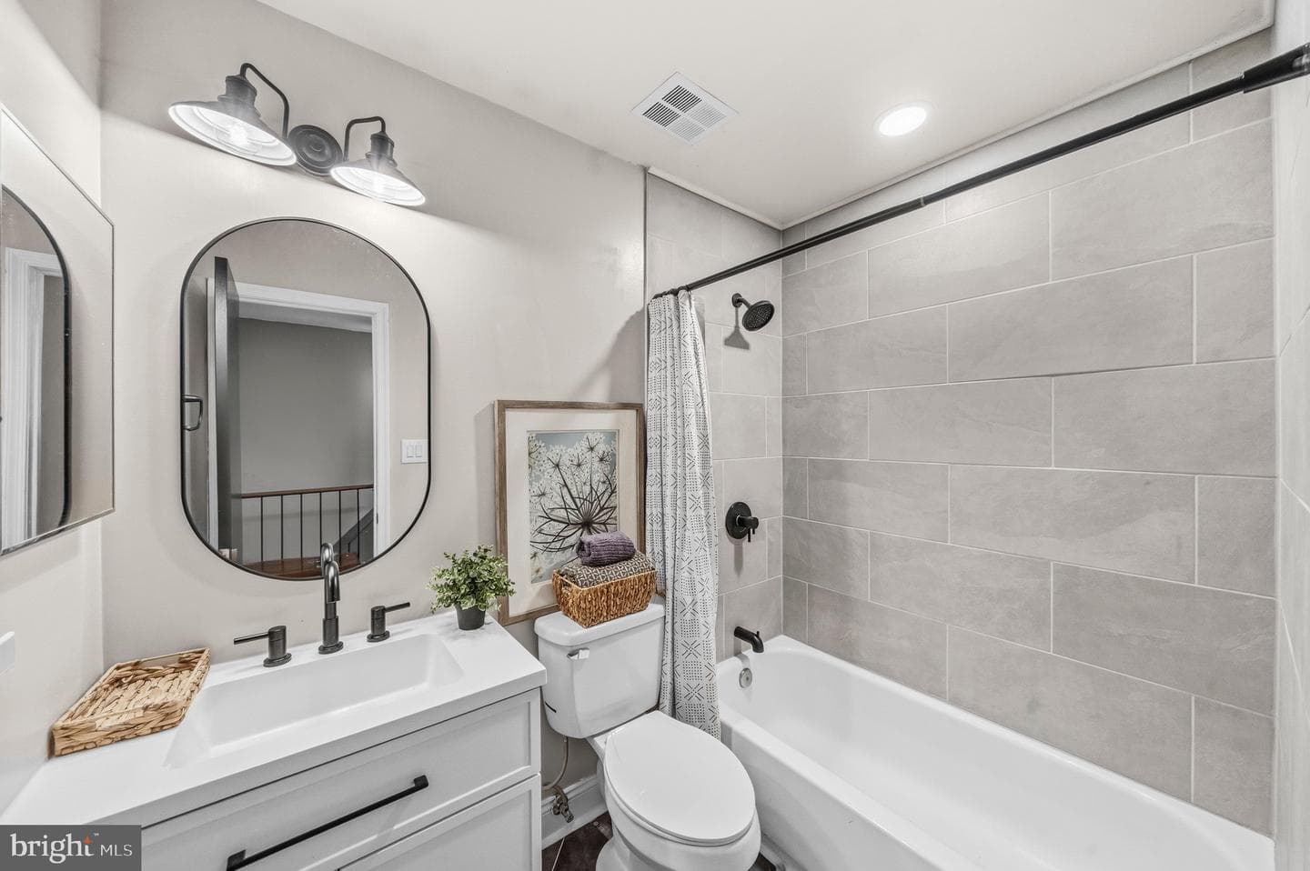 14206 Royal Oak Lane photo 23