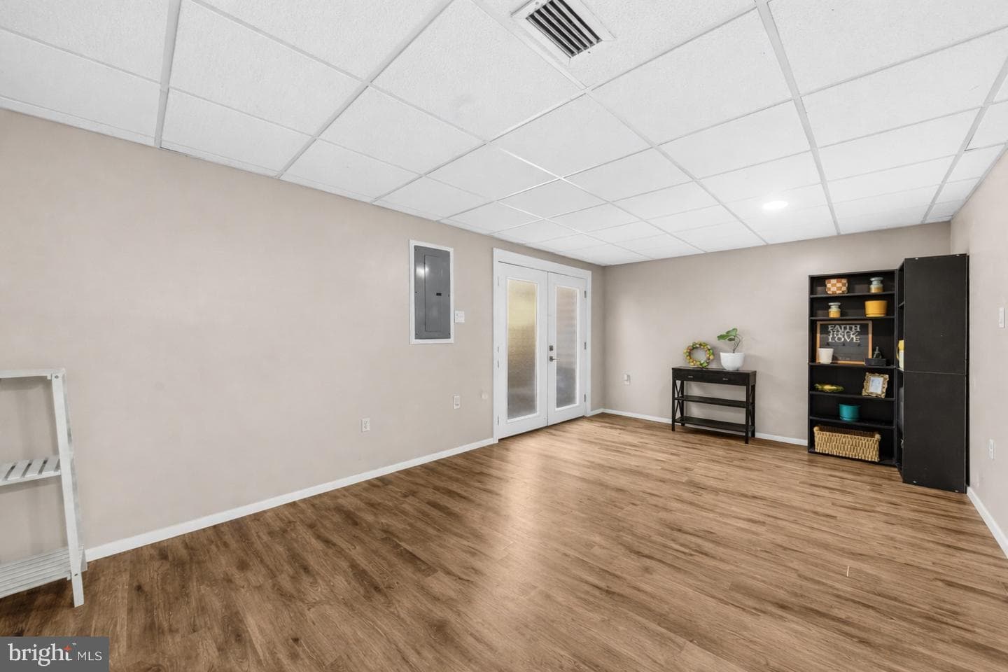 14206 Royal Oak Lane photo 32