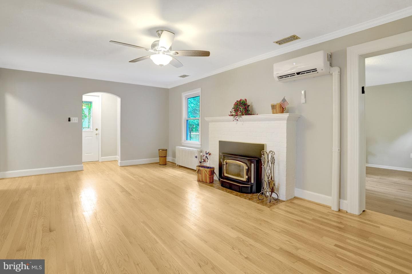 2753 Woodlawn Avenue photo 29