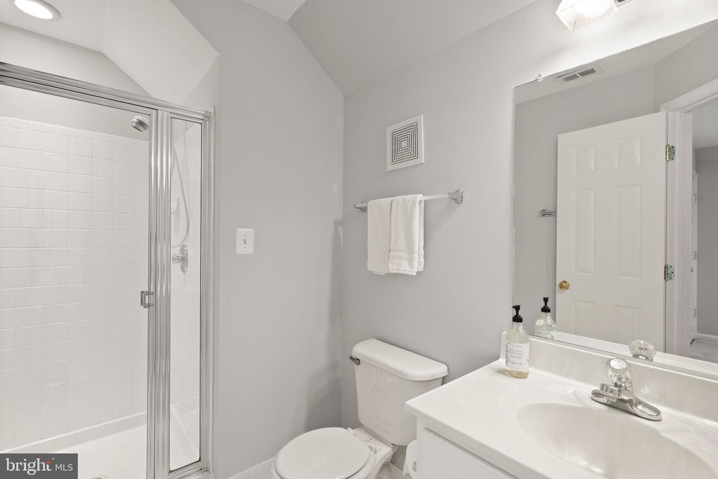 6719 Aspen Trace Court photo 36