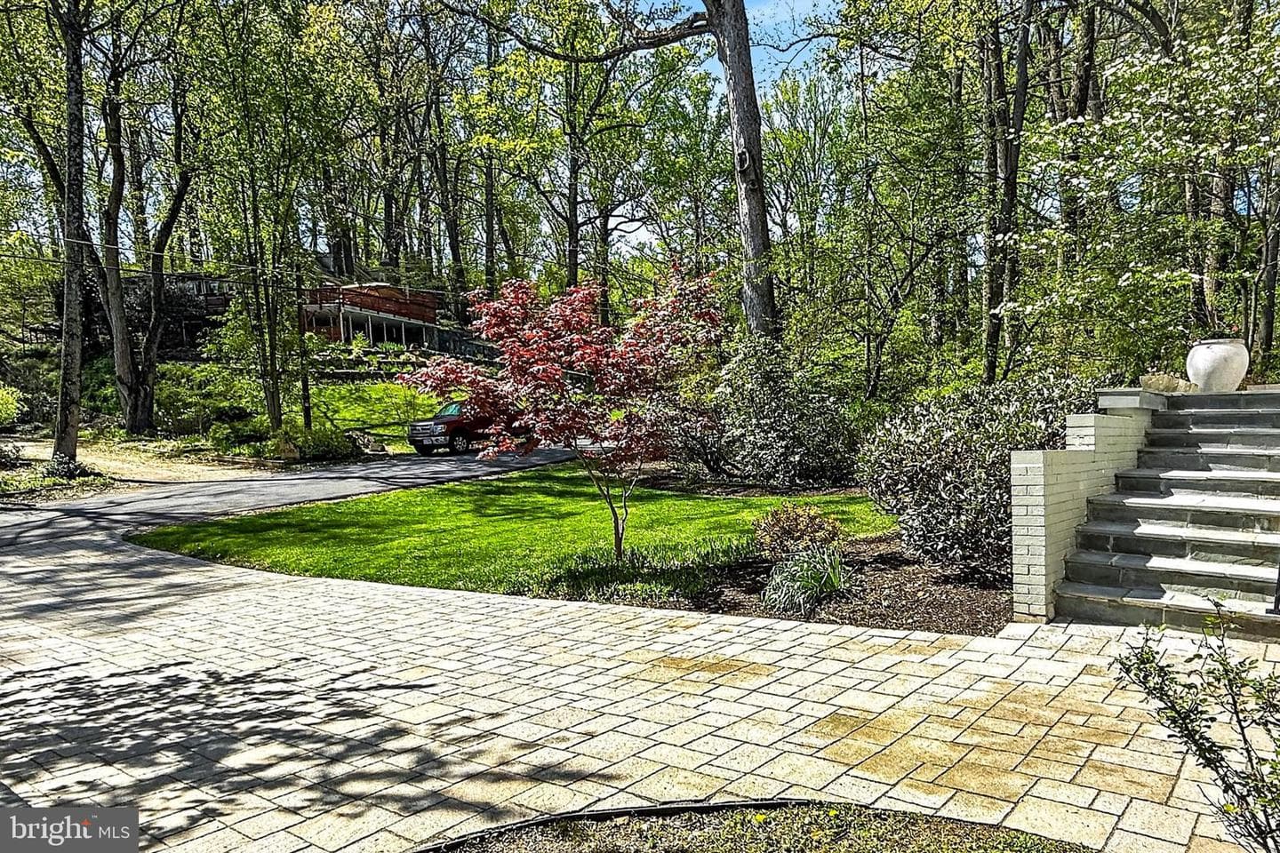 6362 Burton Circle photo 4