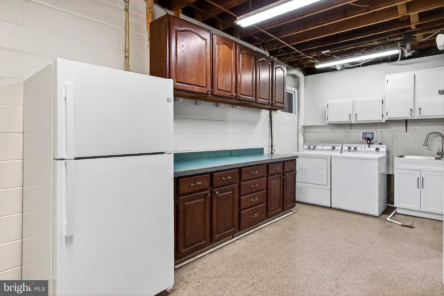 6362 Burton Circle photo 43