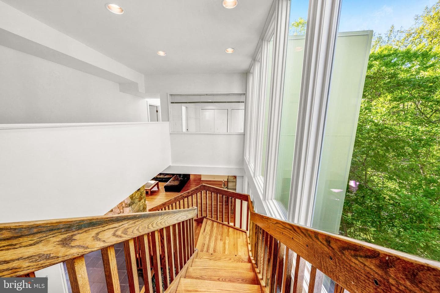 125 Eagles Mere Road photo 28