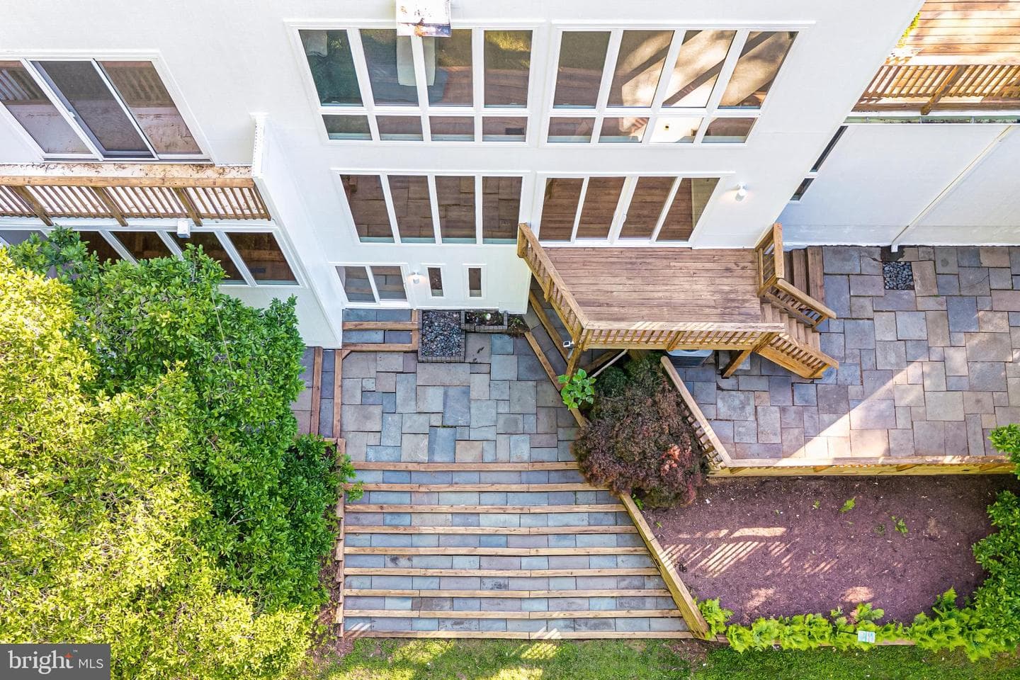 125 Eagles Mere Road photo 51