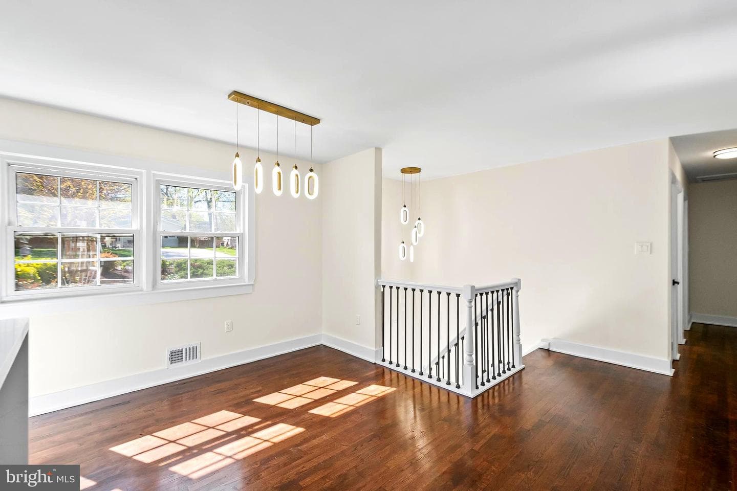 6019 Marilyn Drive photo 12