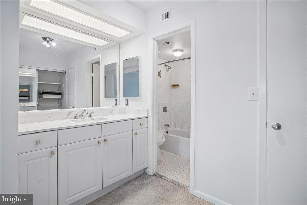 5501 Seminary Road #106s photo 38