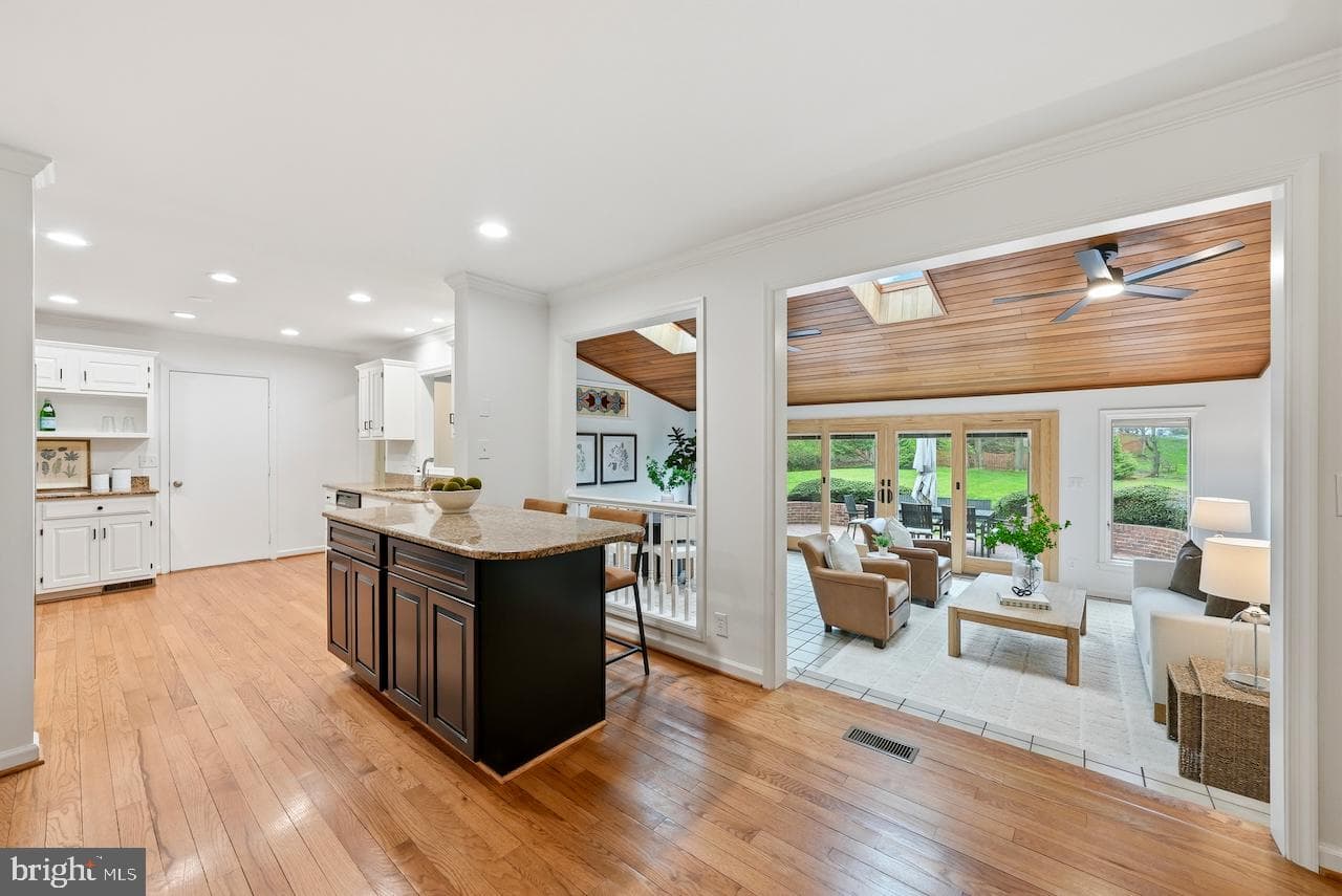 12615 Heritage Farm Lane photo 32