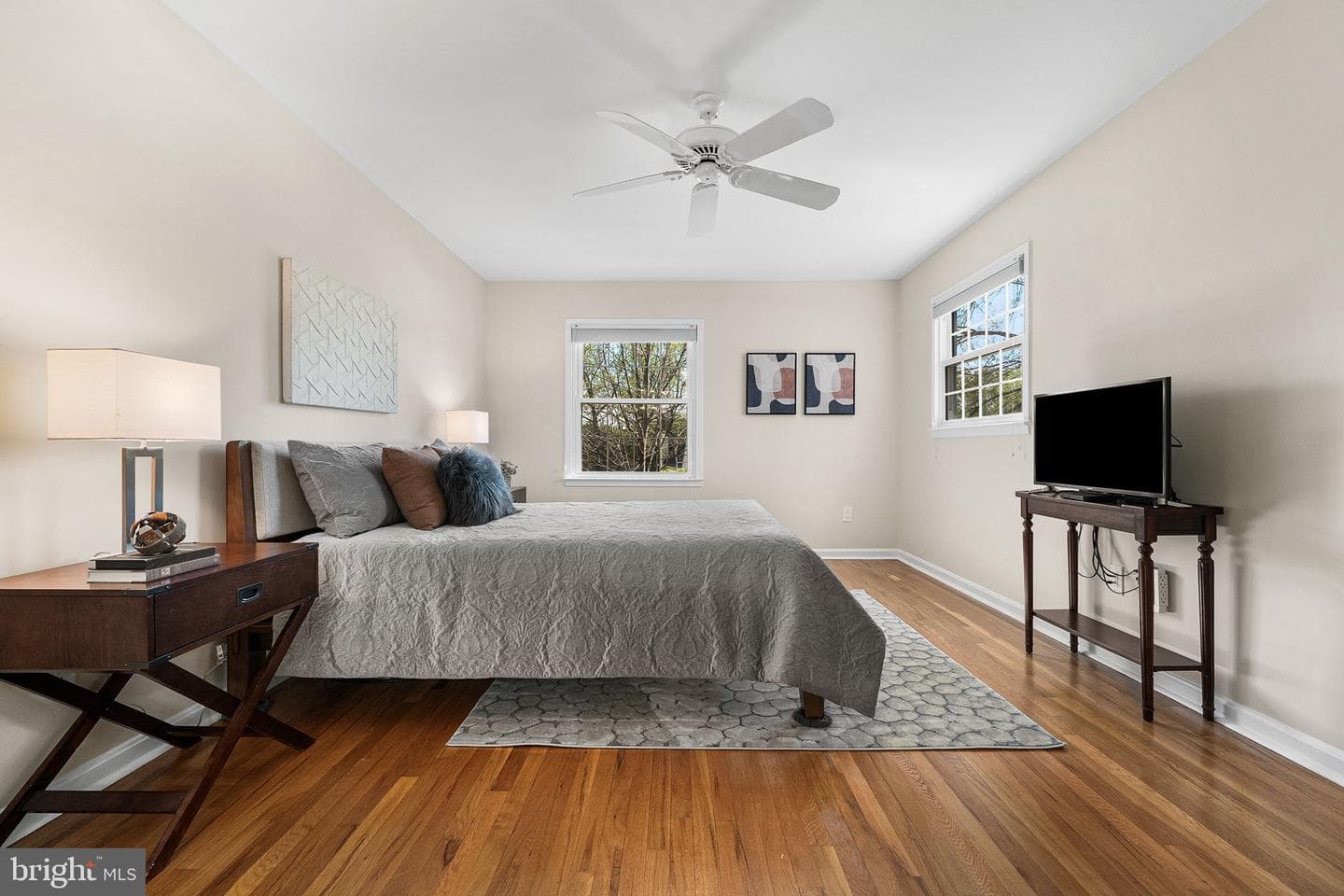 4224 Holborn Avenue photo 42