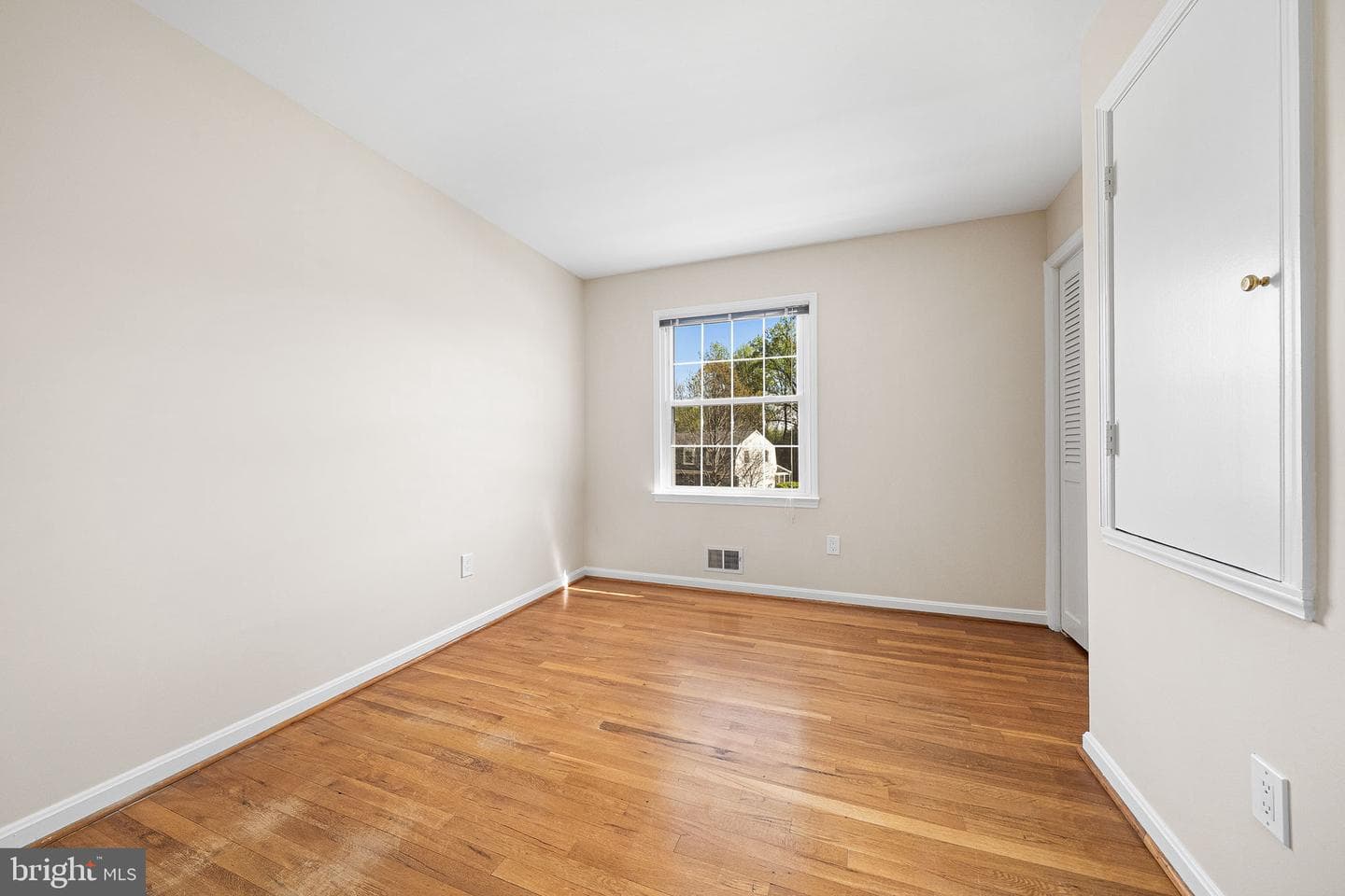 4224 Holborn Avenue photo 52