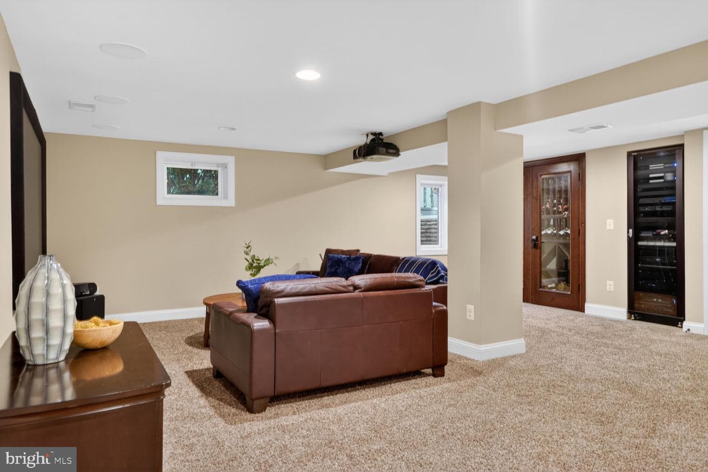 1854 Abbotsford Drive photo 77