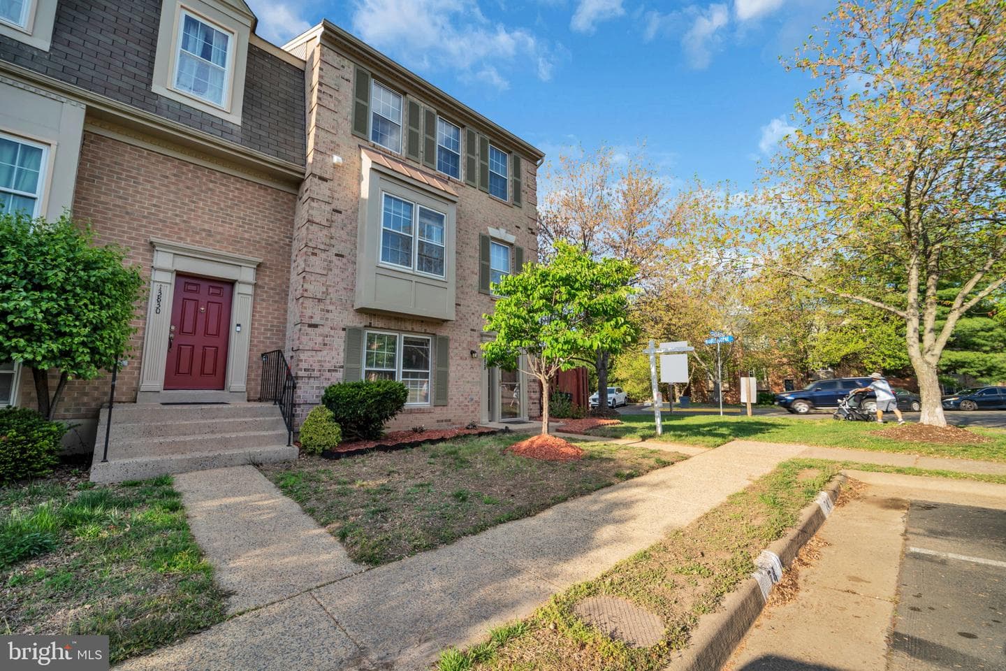 13828 Coleman Court photo 3