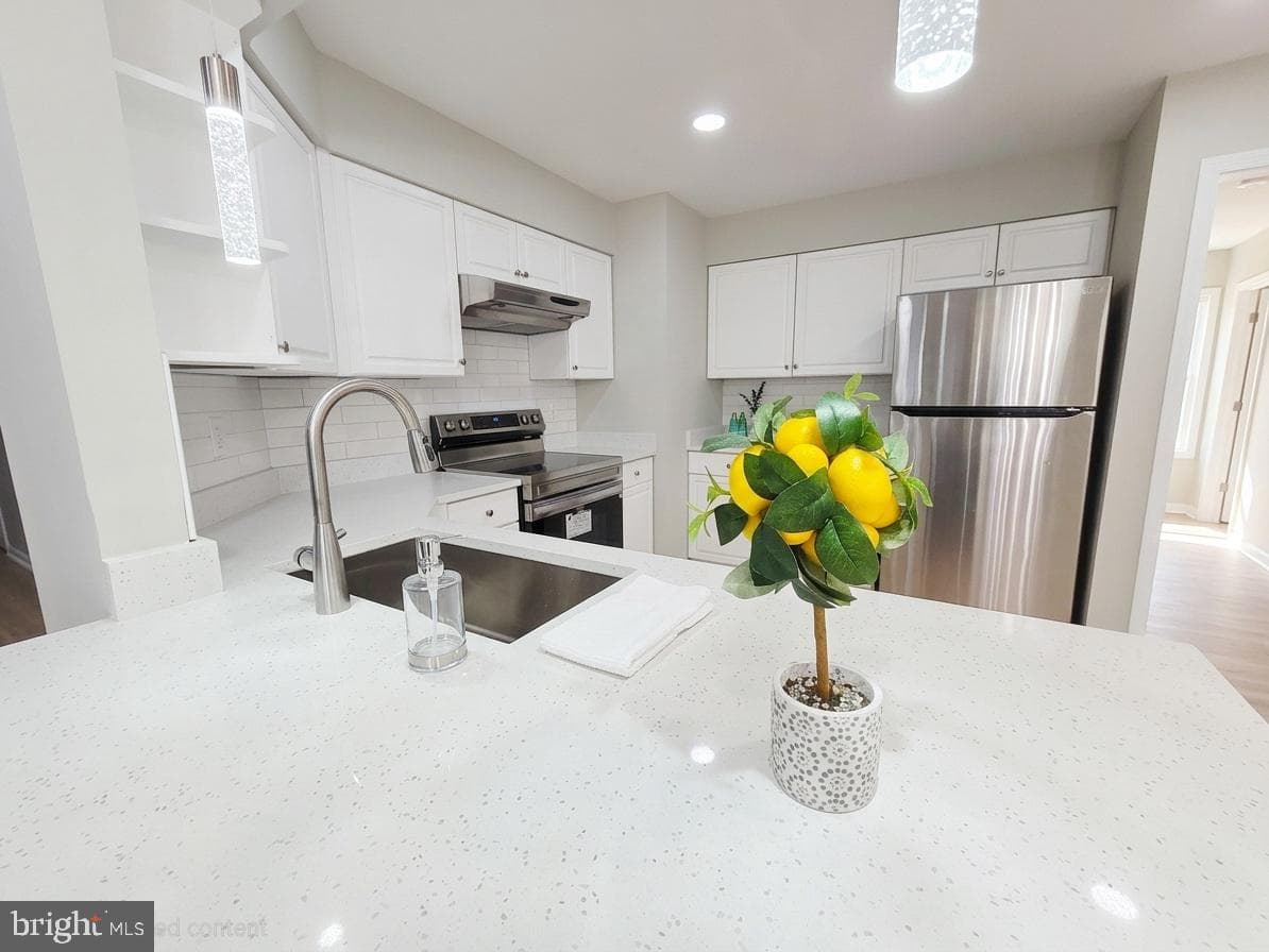 5624 Willoughby Newton Drive #13 photo 3