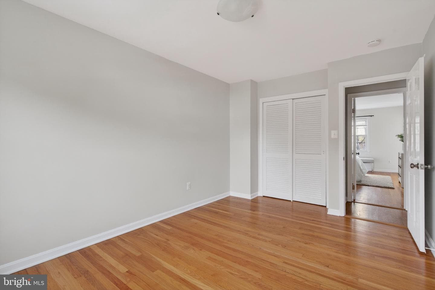 6805 Market Square Drive photo 27