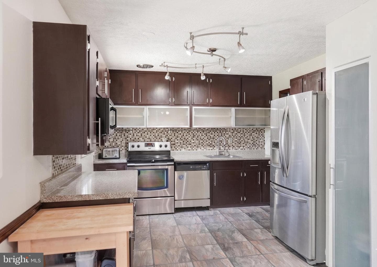 6614 Stagecoach Street photo 7