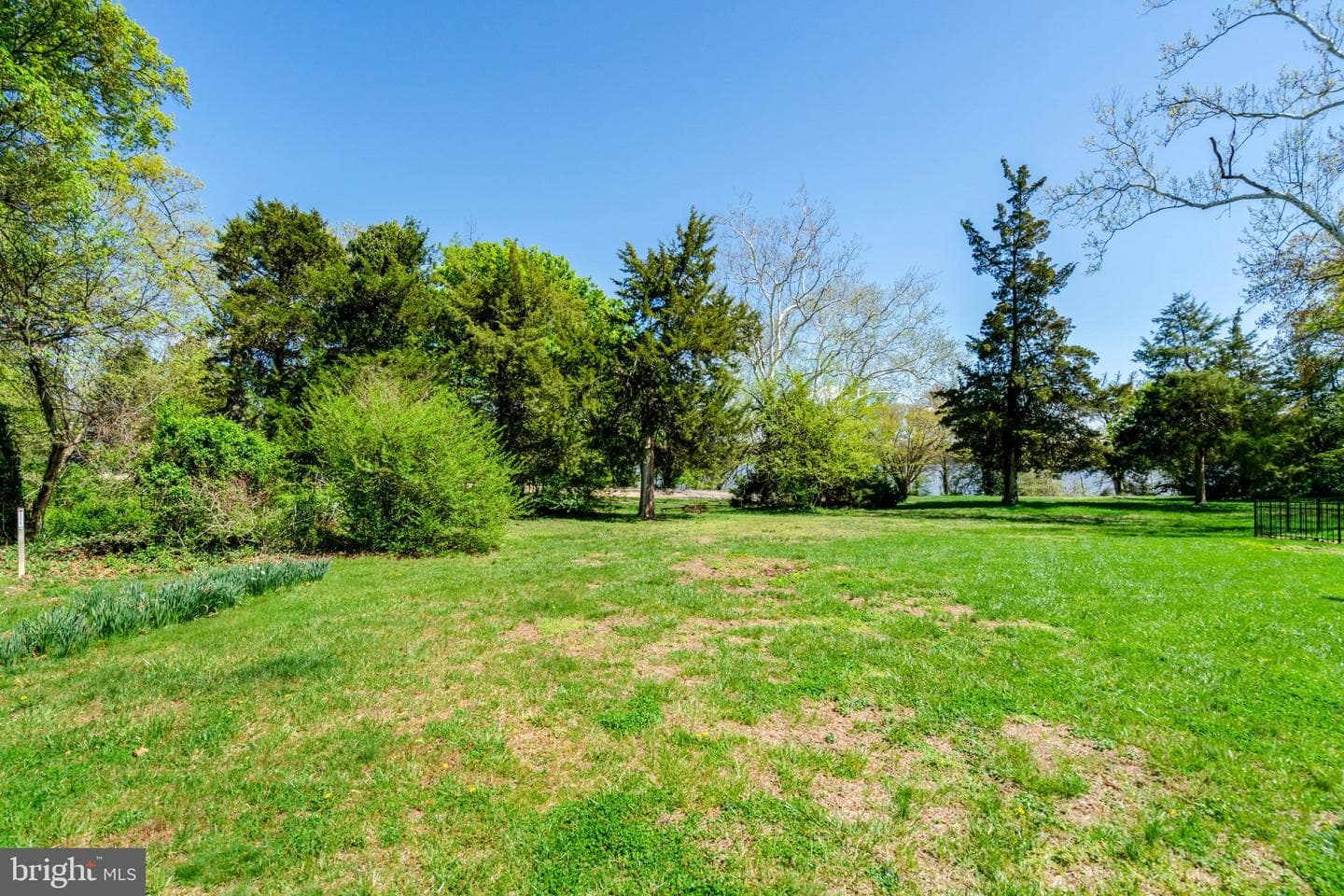 8503 W Boulevard Drive photo 71