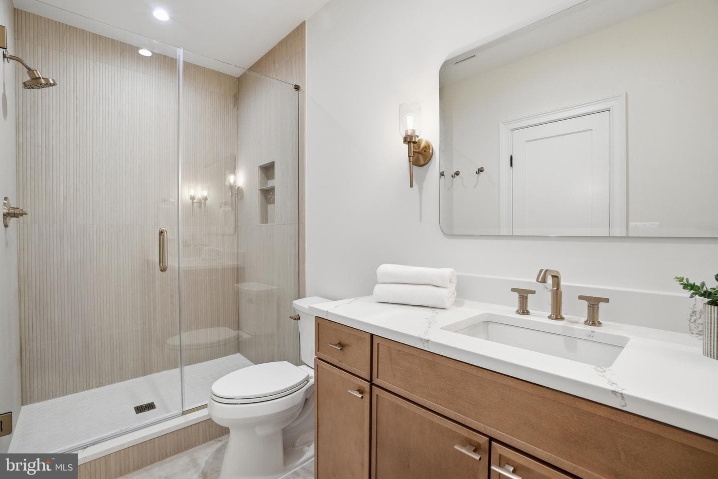 1142 Cameron Road photo 108
