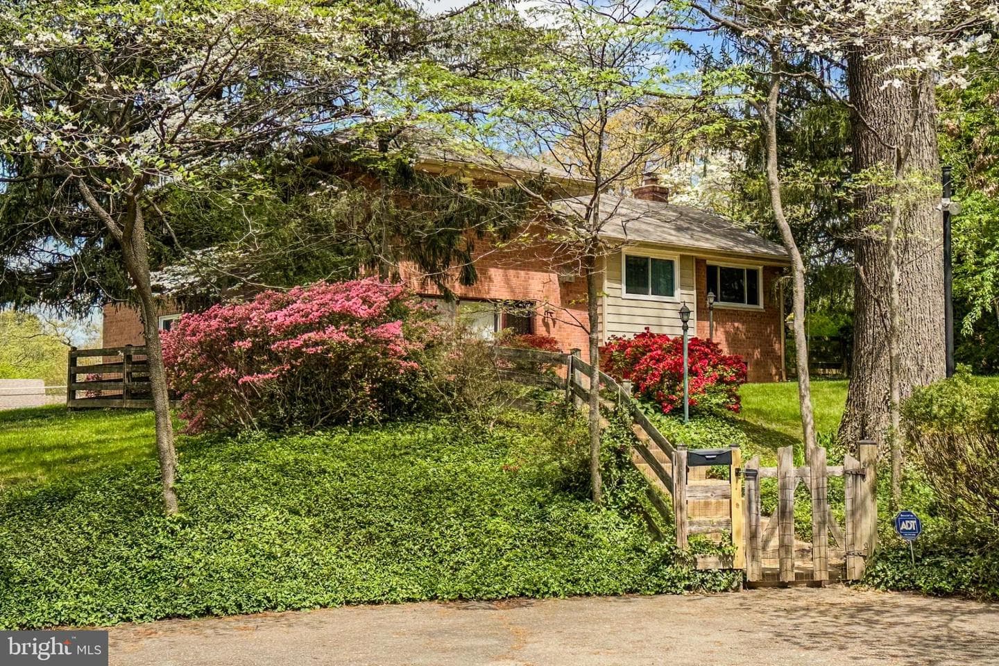 6451 Queen Anne Terrace photo 48